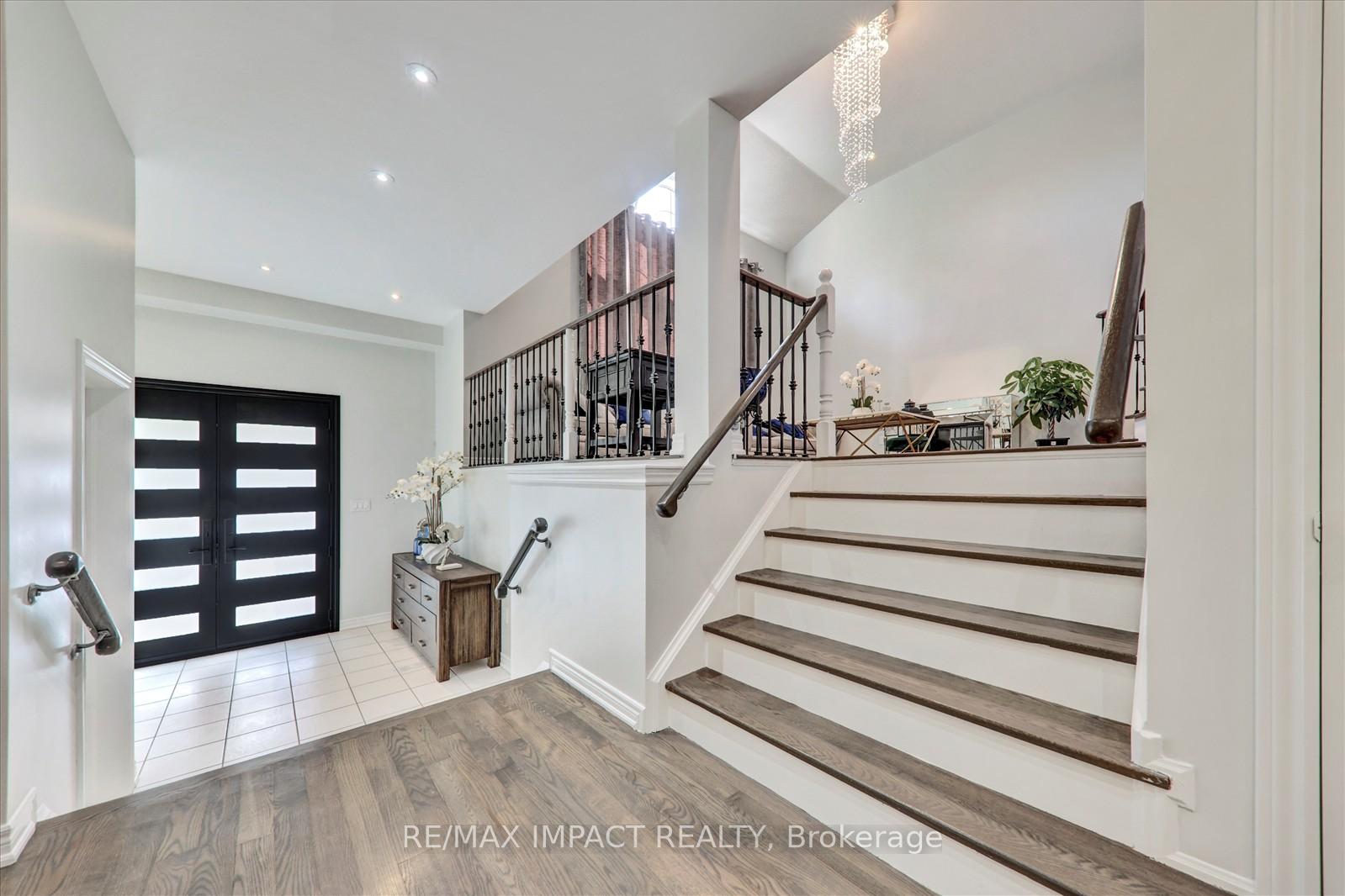 Photo 16 of 2 Whitbread Crescent, Ajax, Northeast Ajax — HOMEH