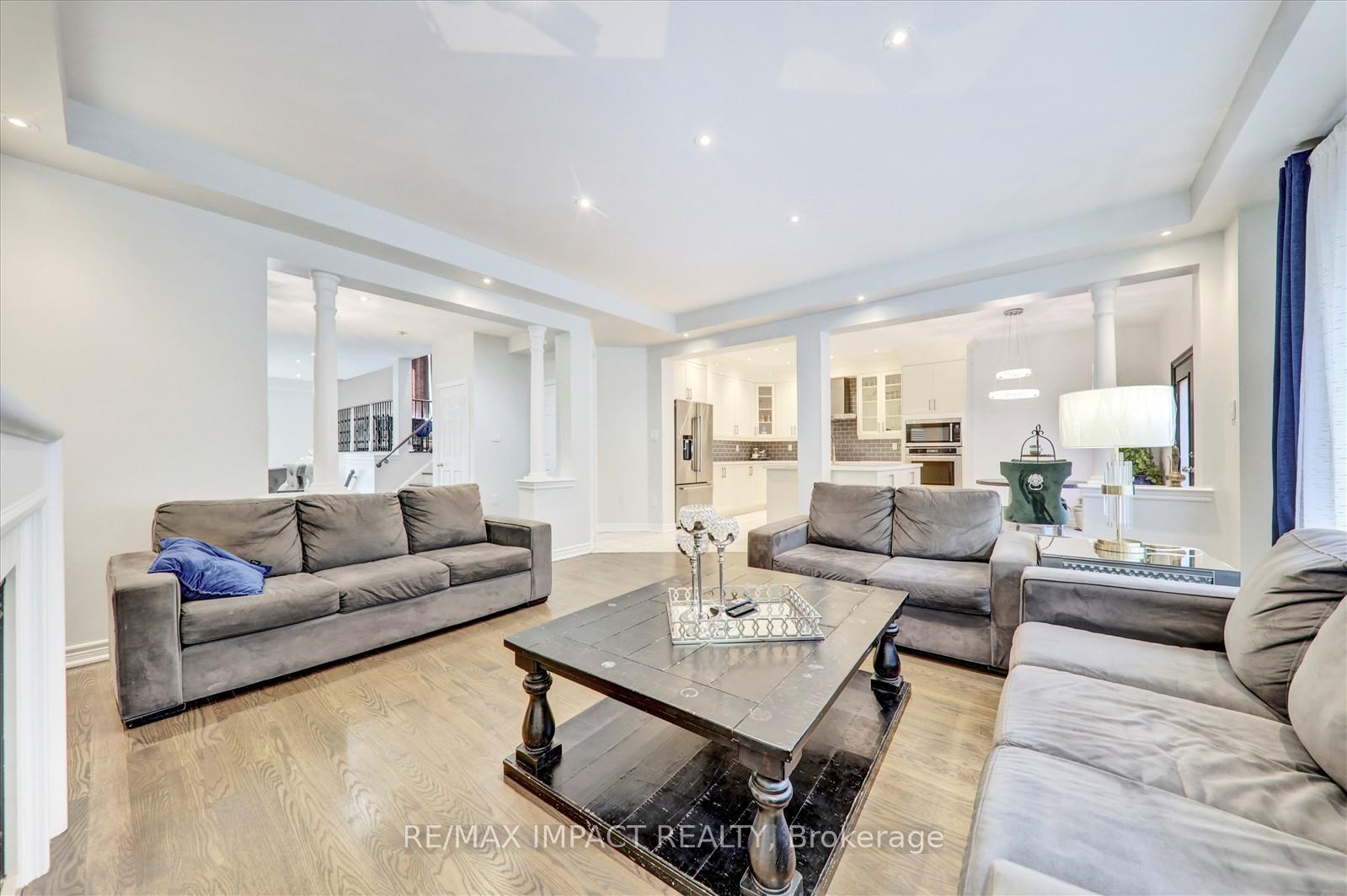 Photo 14 of 2 Whitbread Crescent, Ajax, Northeast Ajax — HOMEH