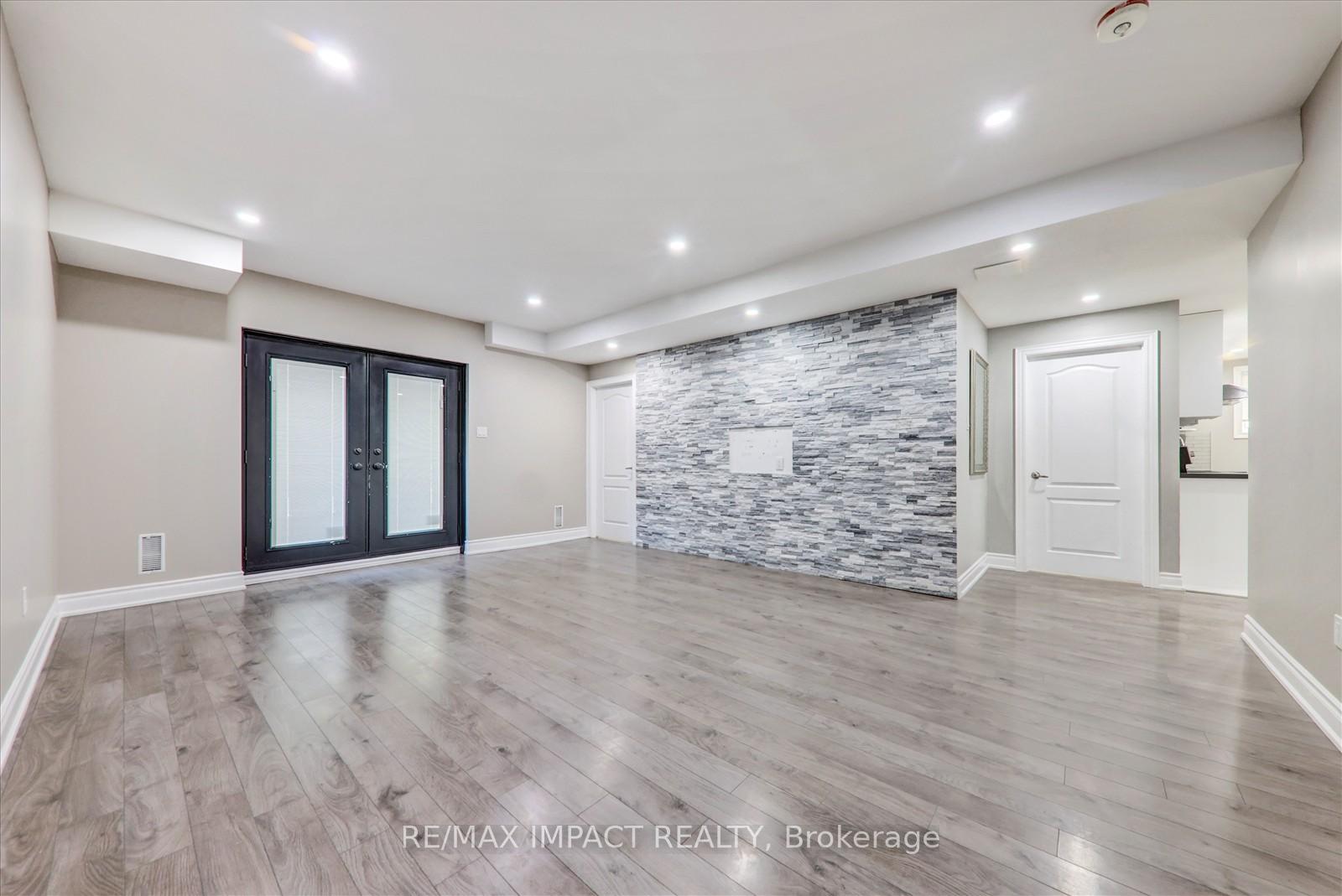 Photo 37 of 2 Whitbread Crescent, Ajax, Northeast Ajax — HOMEH