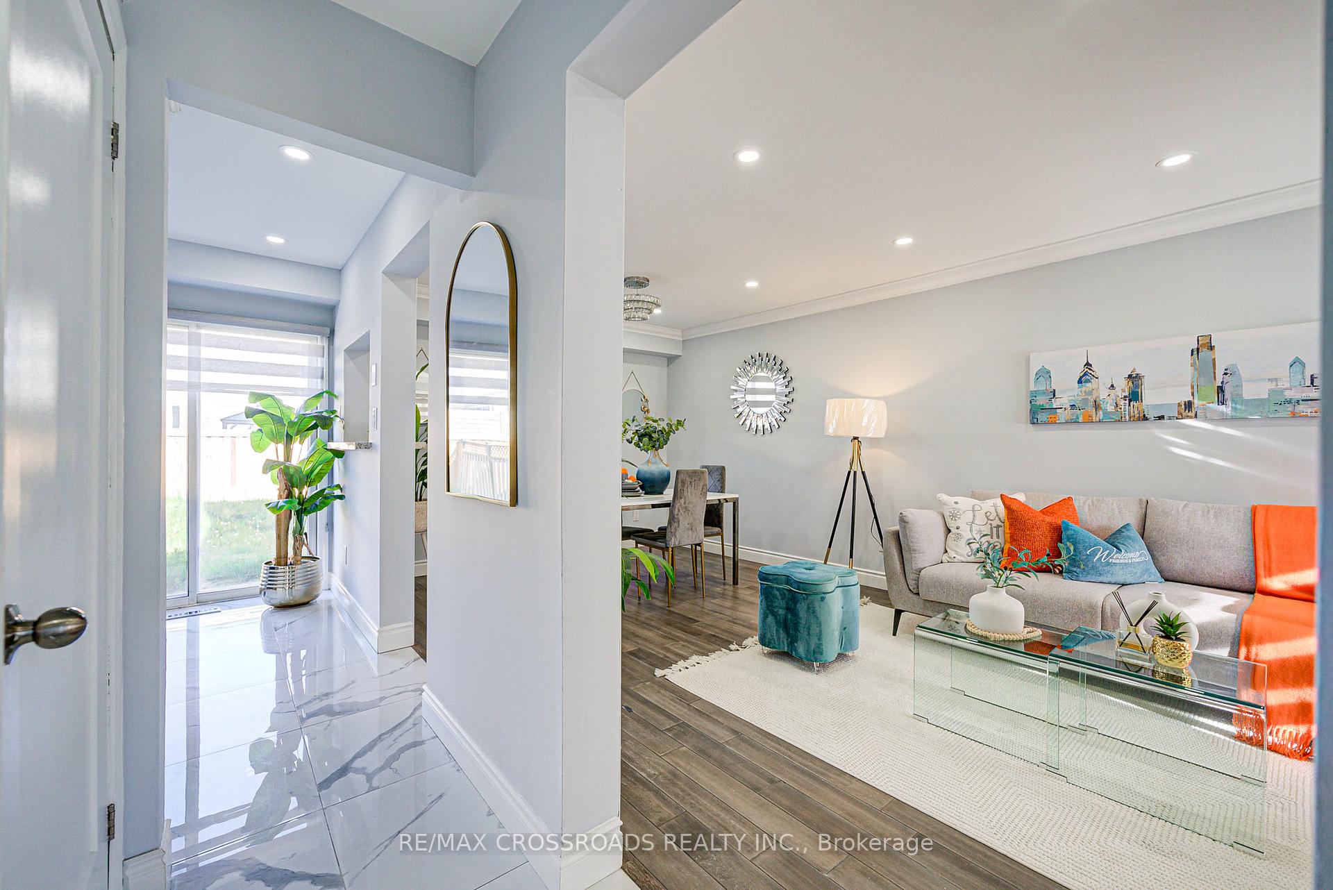 Photo 8 of 93 McMann Crescent, Clarington, Courtice — HOMEH