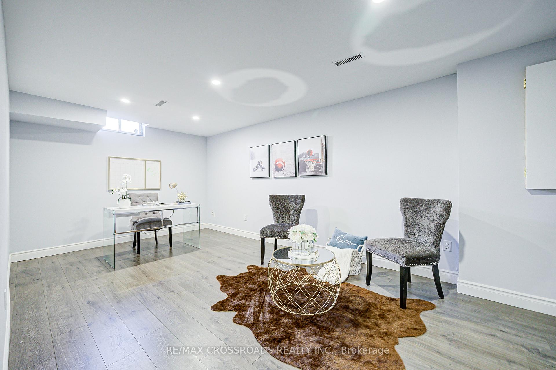 Photo 30 of 93 McMann Crescent, Clarington, Courtice — HOMEH