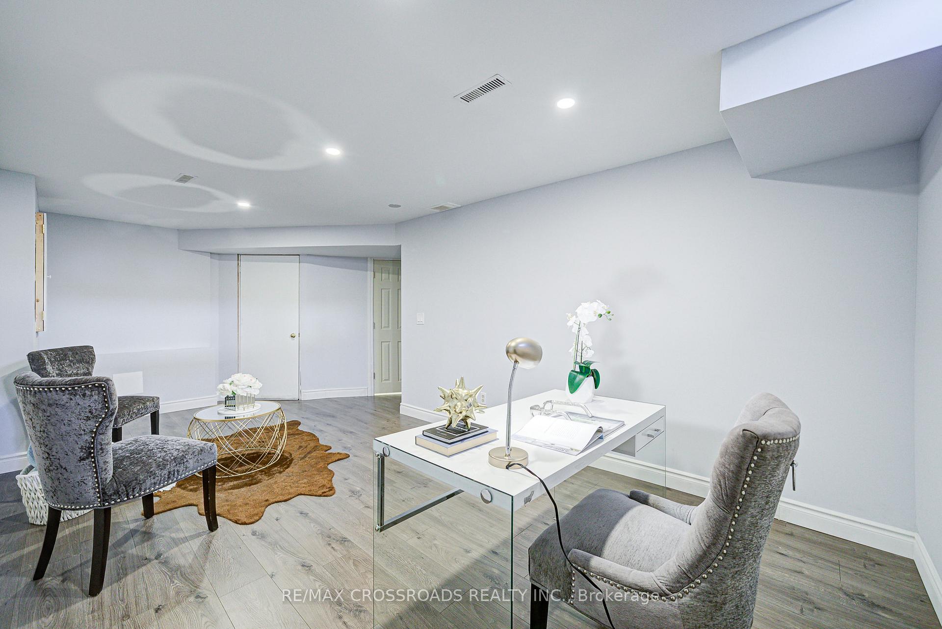 Photo 35 of 93 McMann Crescent, Clarington, Courtice — HOMEH