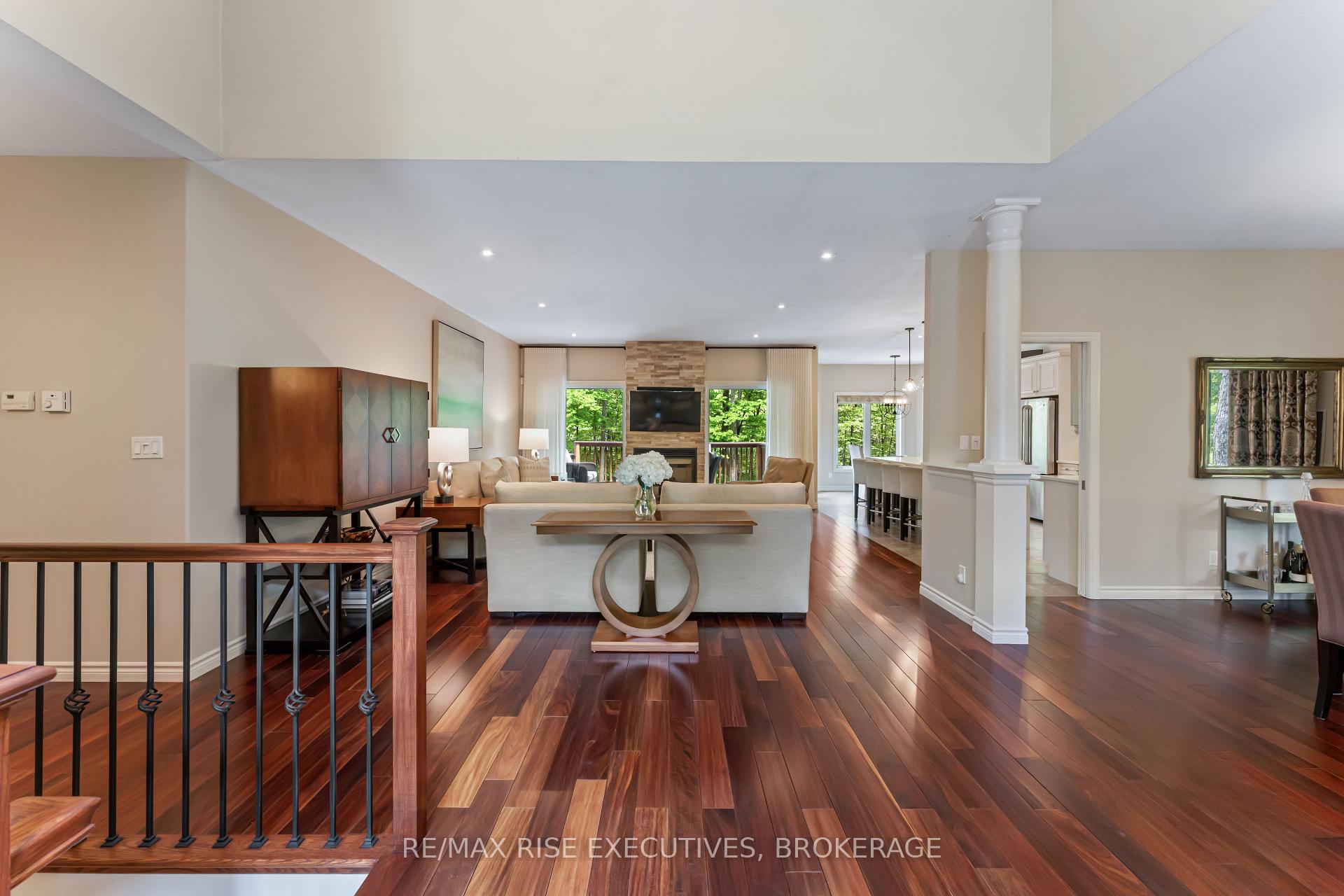 Photo 5 of 56 Fawn Brook Drive, Frontenac, Frontenac South — HOMEH