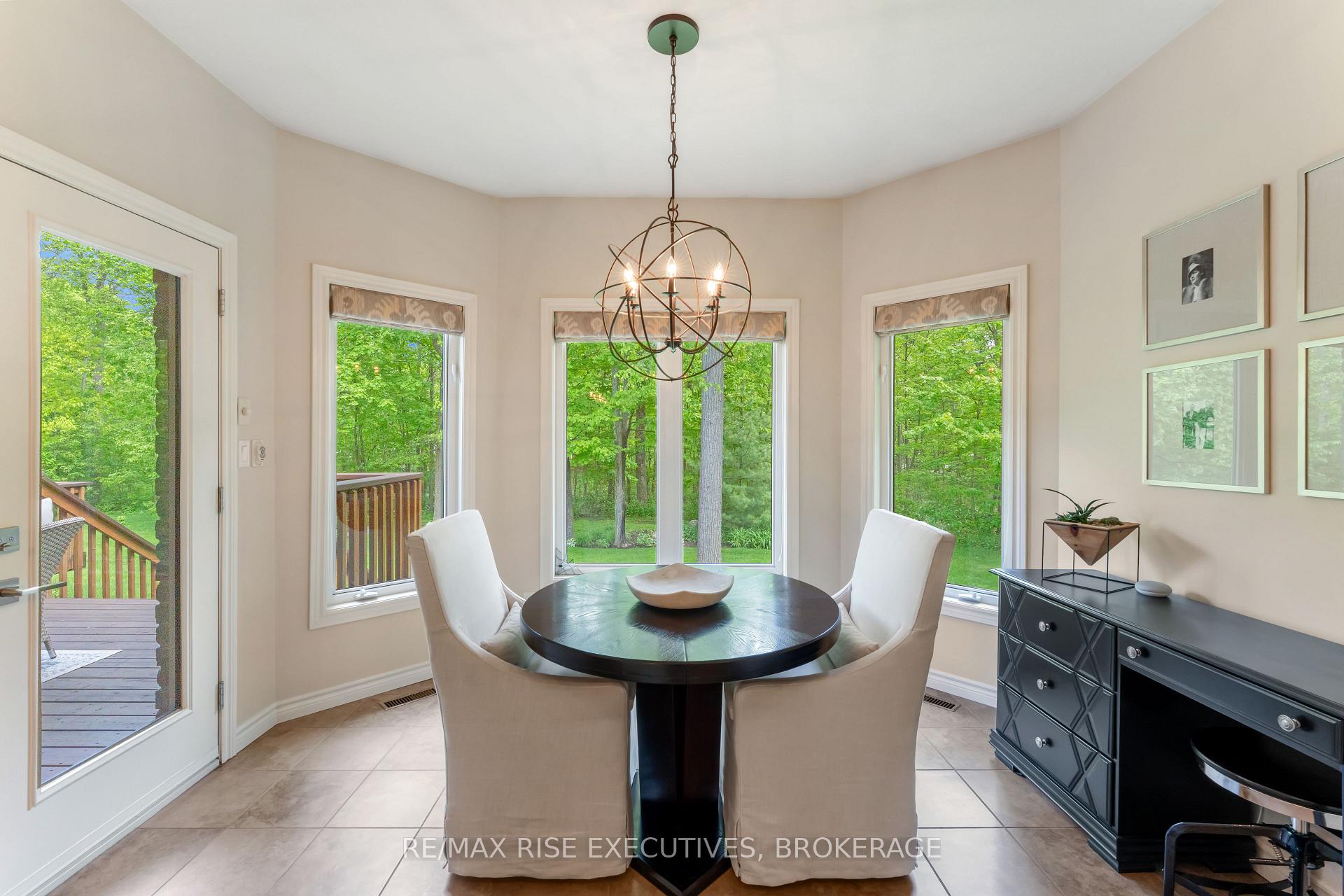 Photo 15 of 56 Fawn Brook Drive, Frontenac, Frontenac South — HOMEH