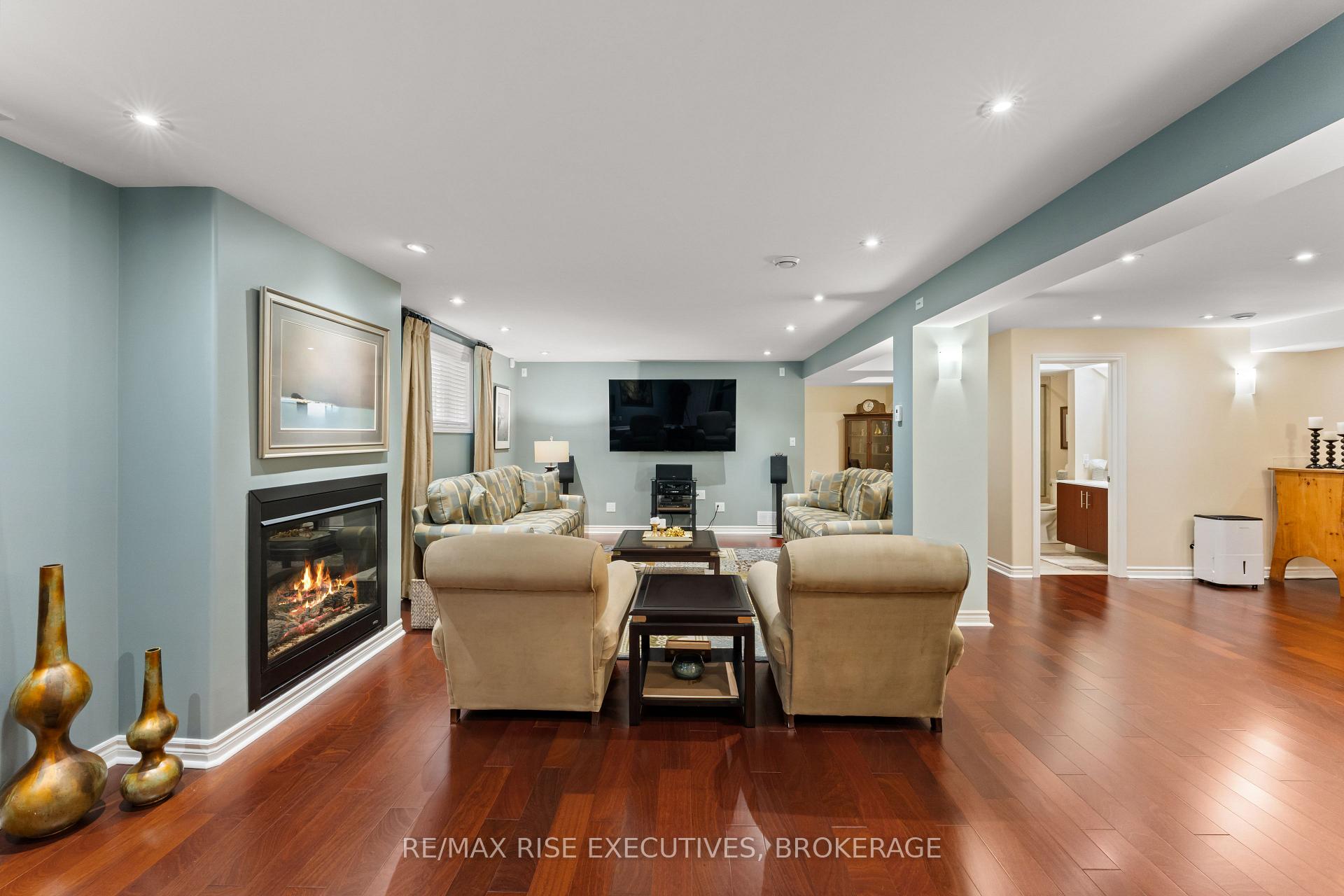 Photo 31 of 56 Fawn Brook Drive, Frontenac, Frontenac South — HOMEH
