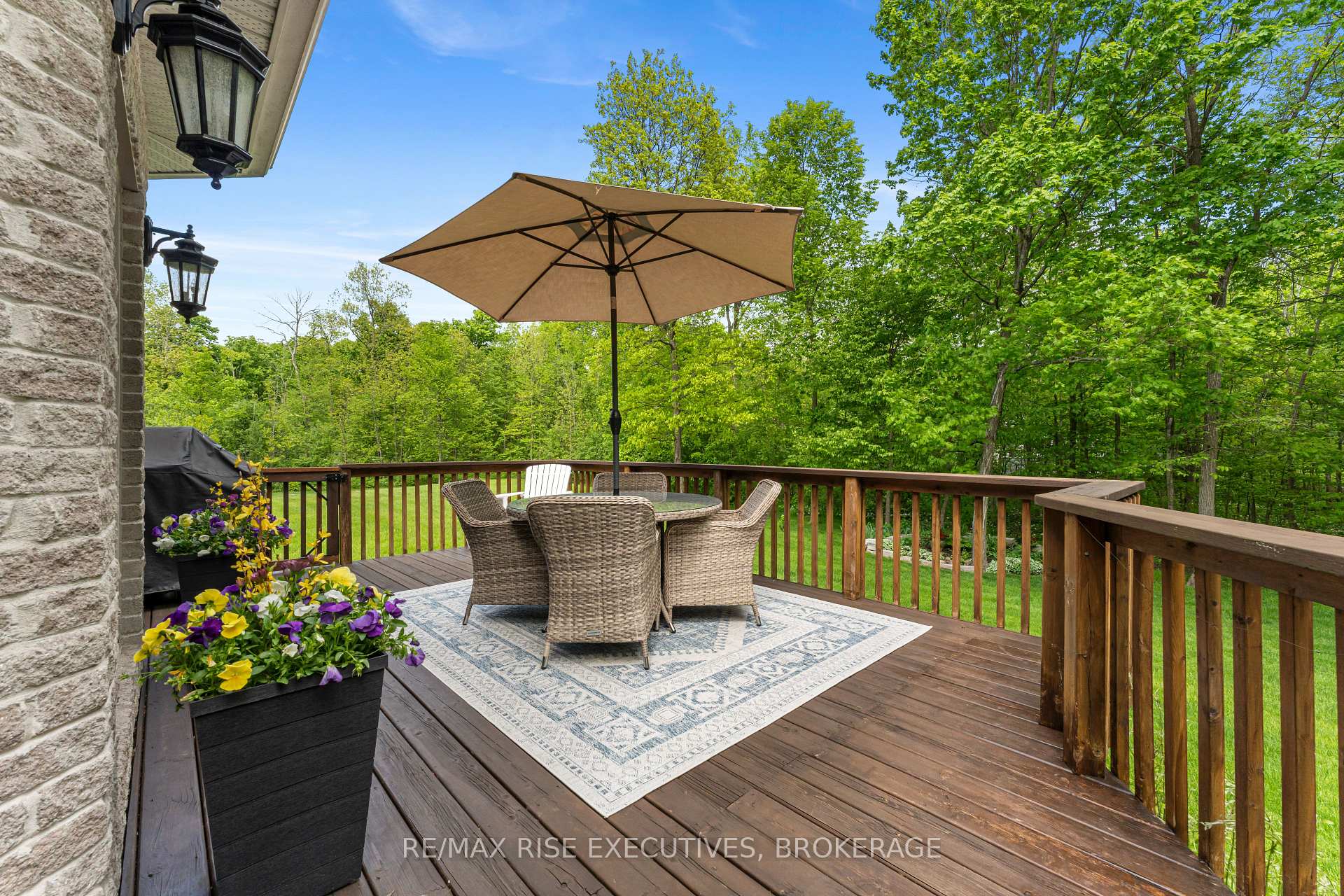 Photo 40 of 56 Fawn Brook Drive, Frontenac, Frontenac South — HOMEH