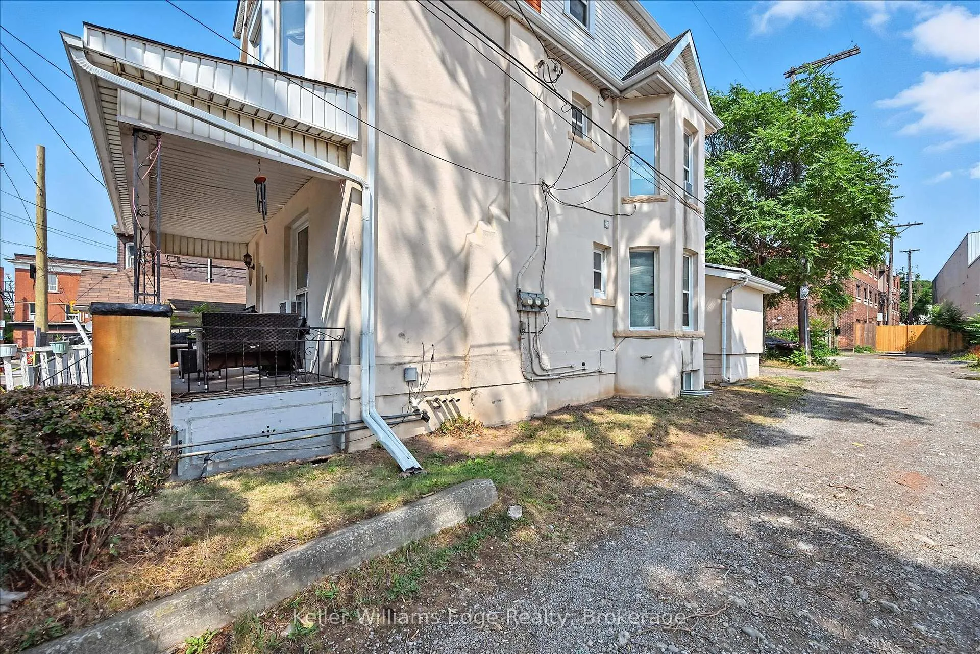 Photo 5 of 9 Tisdale Street S, Hamilton, Landsdale — HOMEH