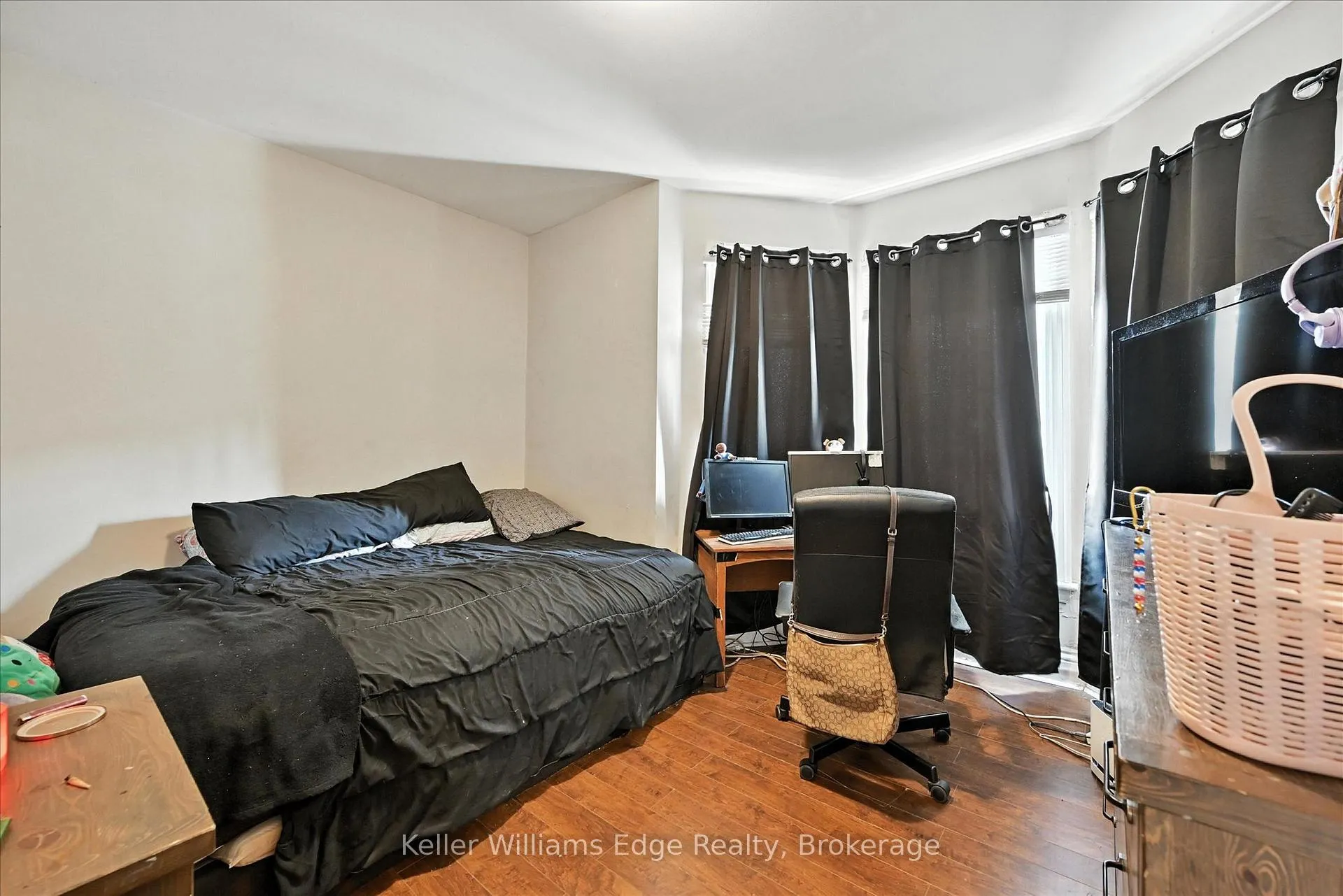 Photo 12 of 9 Tisdale Street S, Hamilton, Landsdale — HOMEH