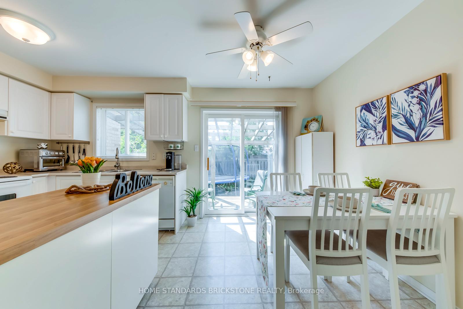 Photo 3 of 36 Trevino Circle, Barrie, 400 North — HOMEH