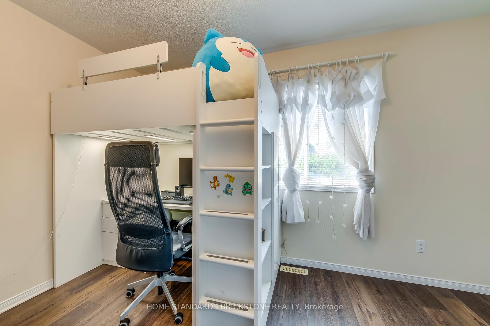 Photo 21 of 36 Trevino Circle, Barrie, 400 North — HOMEH
