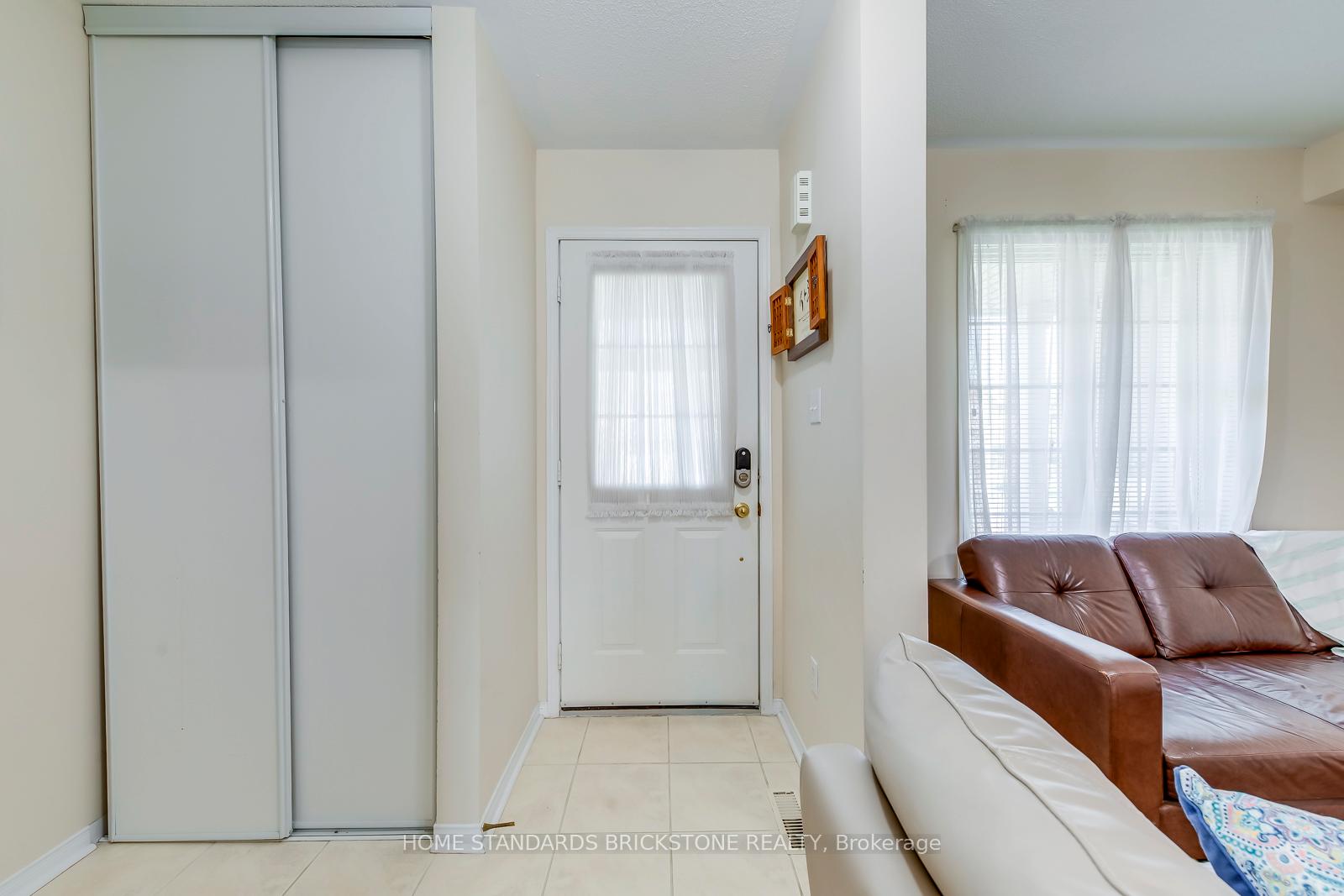 Photo 30 of 36 Trevino Circle, Barrie, 400 North — HOMEH