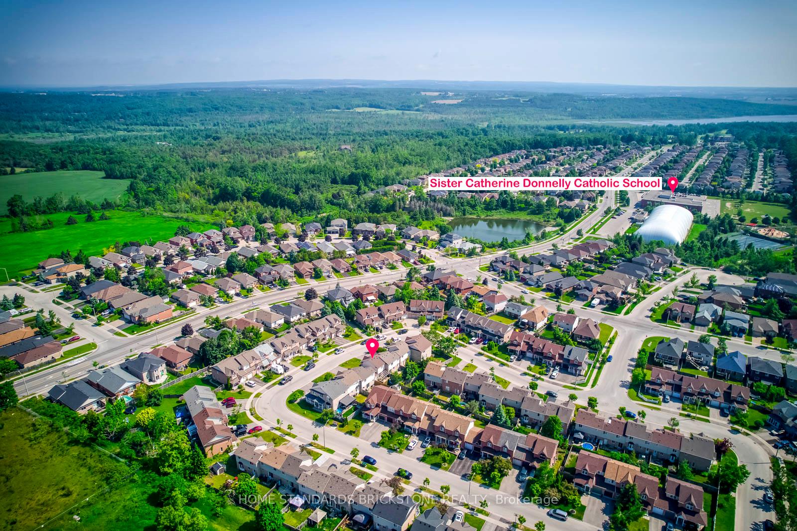 Photo 35 of 36 Trevino Circle, Barrie, 400 North — HOMEH