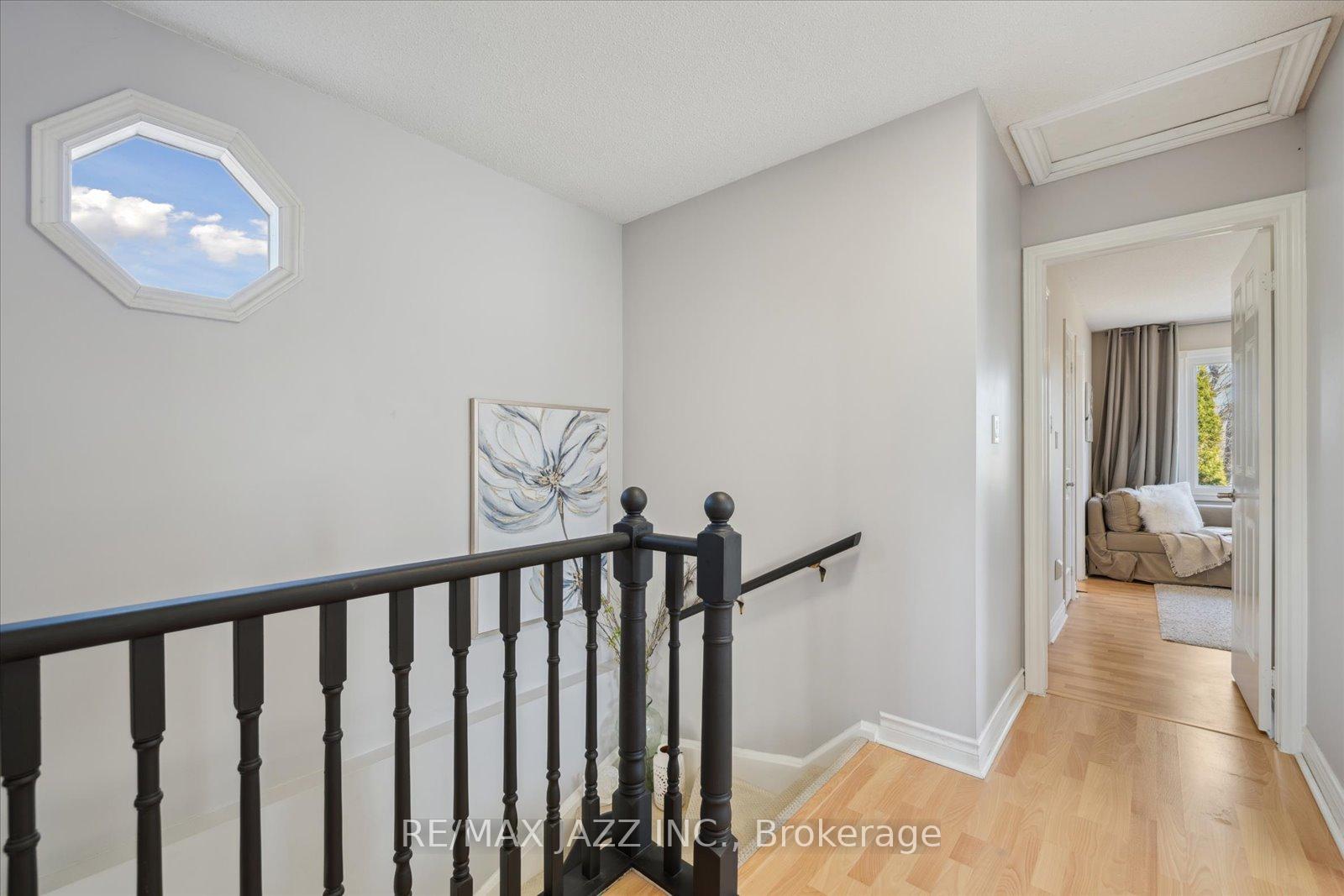 Photo 23 of 19 Valleycrest Drive, Clarington, Courtice — HOMEH