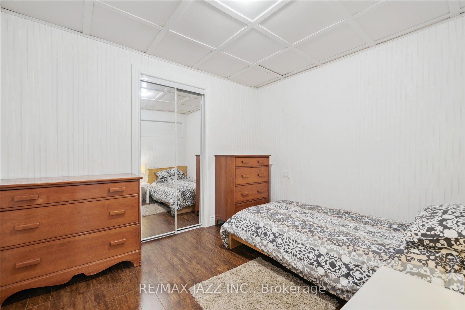 Photo 39 of 19 Valleycrest Drive, Clarington, Courtice — HOMEH