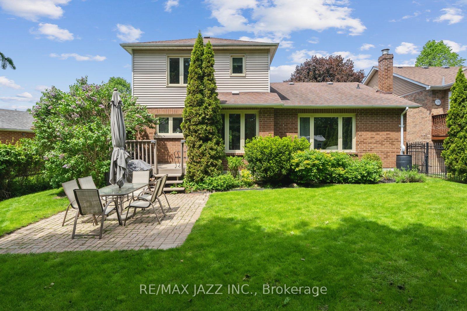 Photo 44 of 19 Valleycrest Drive, Clarington, Courtice — HOMEH