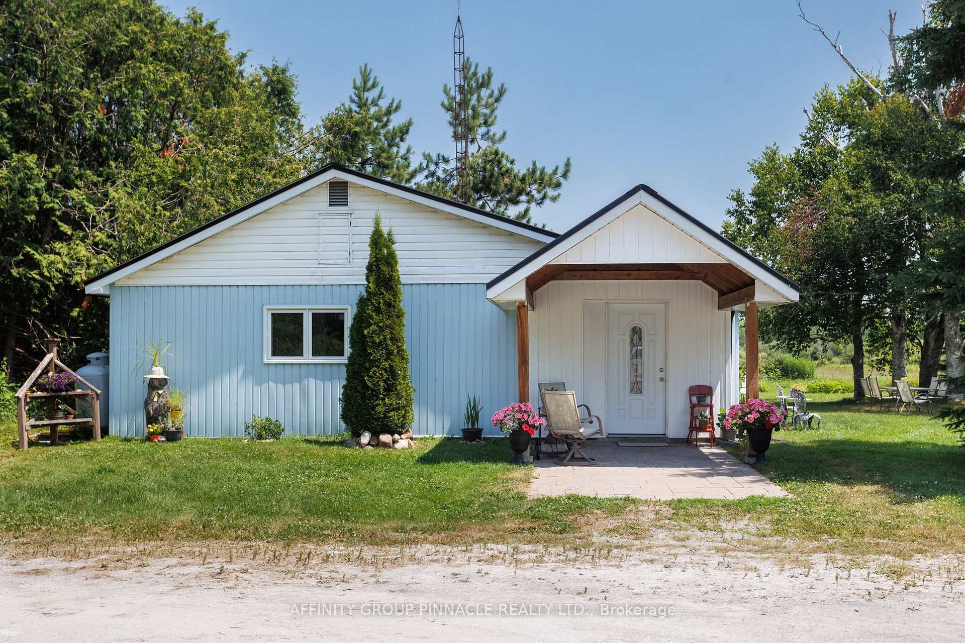 Photo 3 of B1710 Conc Rd 8 Thorah, Brock, Beaverton — HOMEH