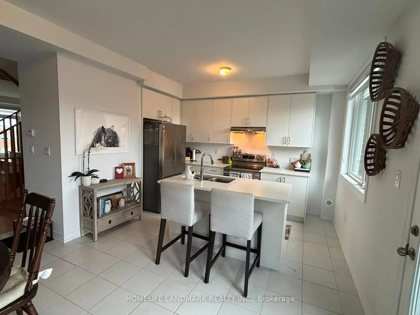 Photo 2 of 63 Sorbara Way, Whitby, Brooklin — HOMEH