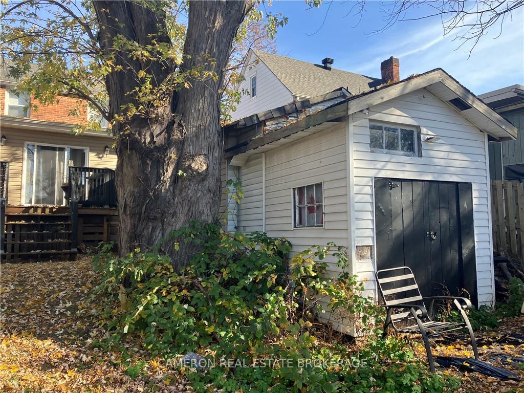 Photo 10 of 536 Sydney Street, Cornwall — HOMEH