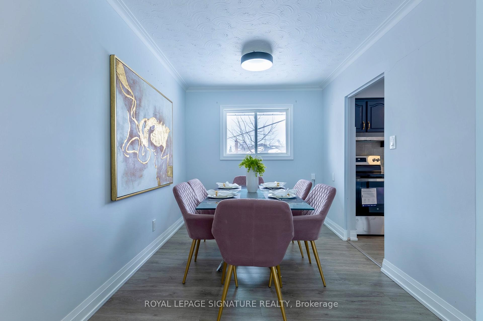 Photo 7 of 39 Stevens Crescent, Halton Hills, Georgetown — HOMEH