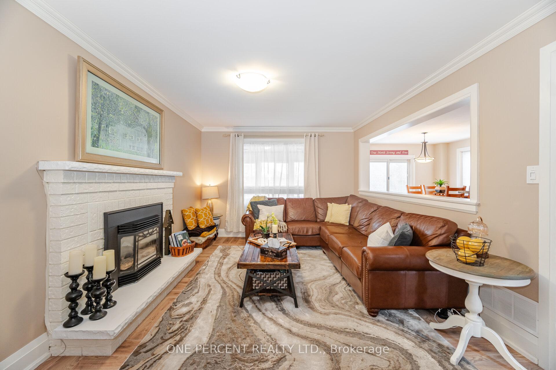 Photo 14 of 5 Bowes Court, Caledon, Bolton West — HOMEH