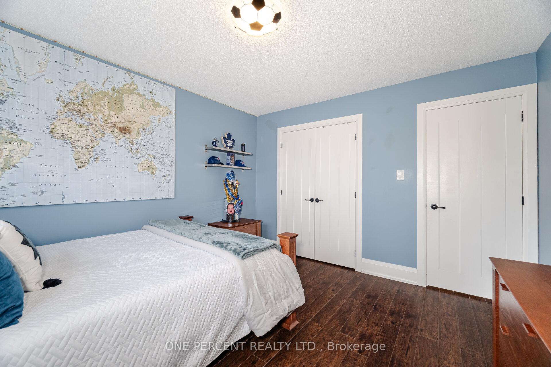 Photo 24 of 5 Bowes Court, Caledon, Bolton West — HOMEH