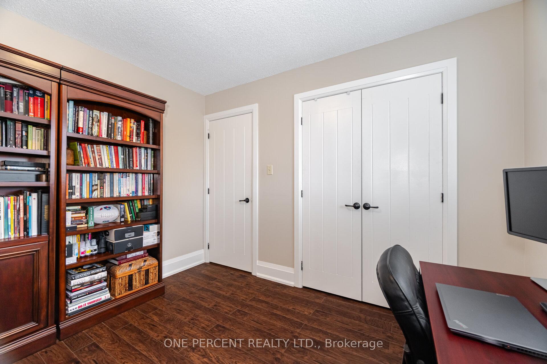 Photo 28 of 5 Bowes Court, Caledon, Bolton West — HOMEH