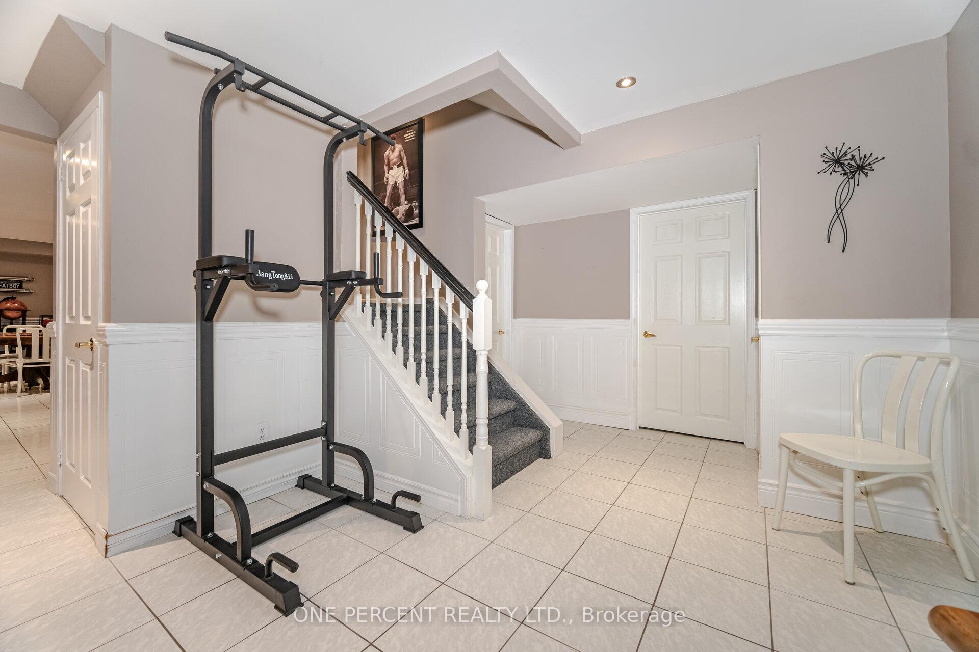 Photo 30 of 5 Bowes Court, Caledon, Bolton West — HOMEH