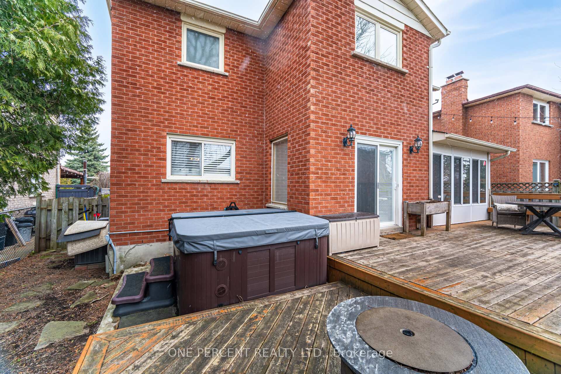 Photo 37 of 5 Bowes Court, Caledon, Bolton West — HOMEH