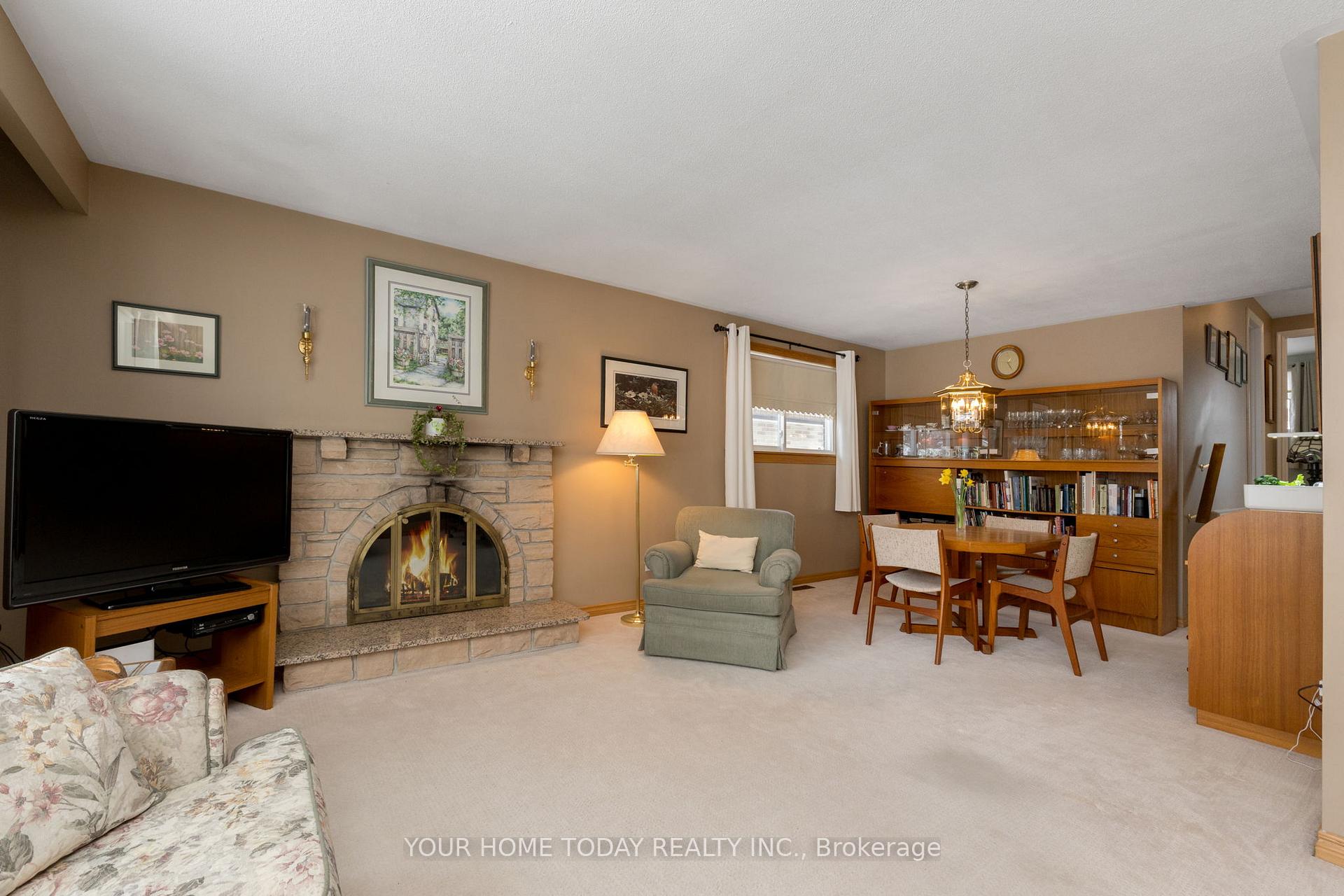 Photo 9 of 78 Marilyn Crescent, Halton Hills, Georgetown — HOMEH