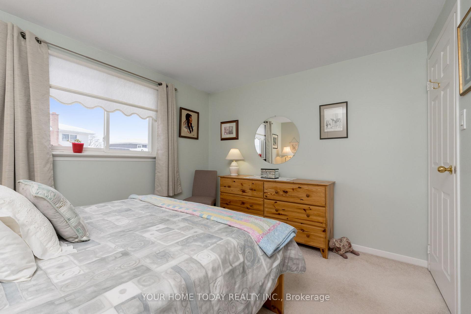 Photo 25 of 78 Marilyn Crescent, Halton Hills, Georgetown — HOMEH