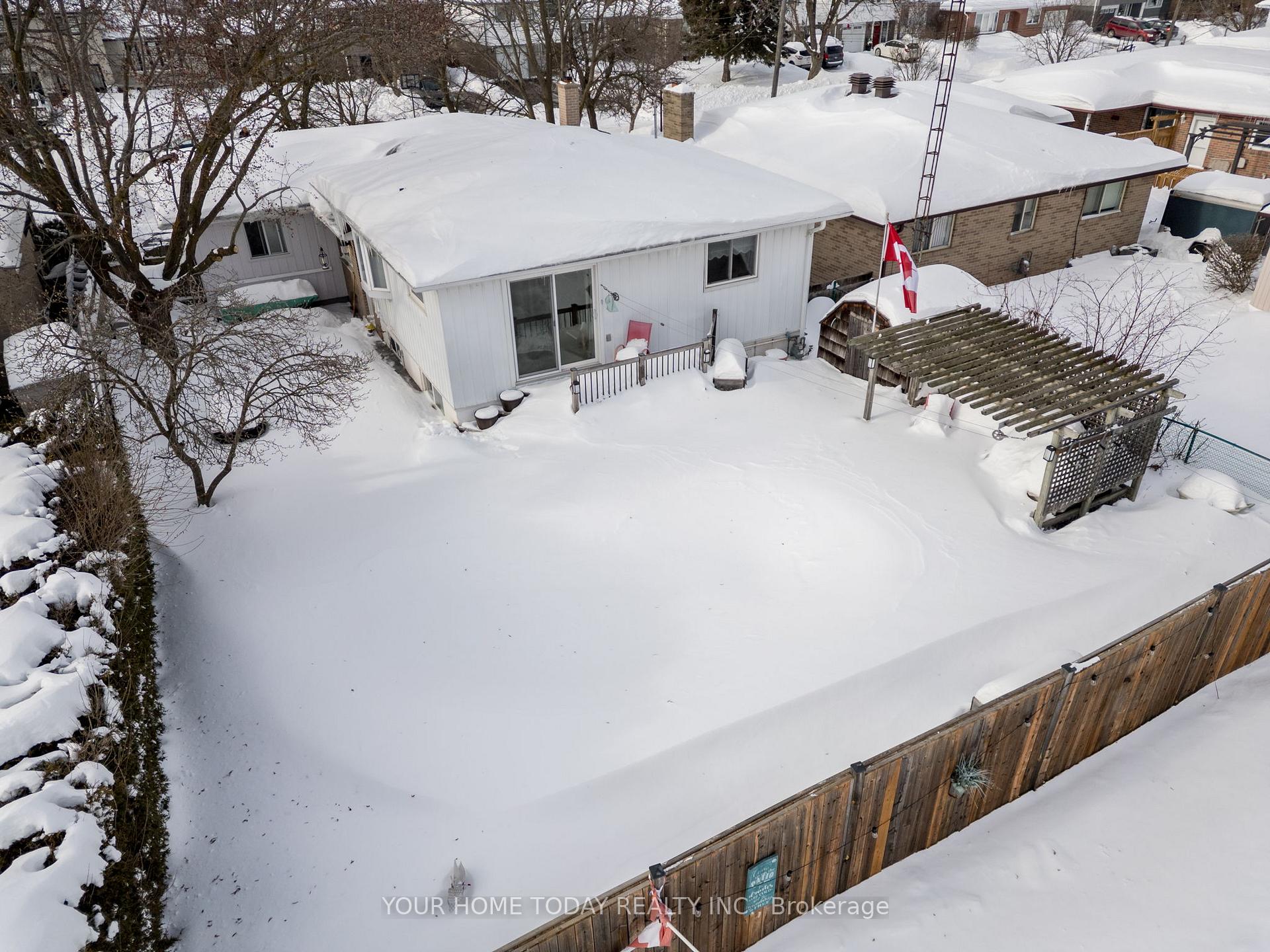 Photo 40 of 78 Marilyn Crescent, Halton Hills, Georgetown — HOMEH