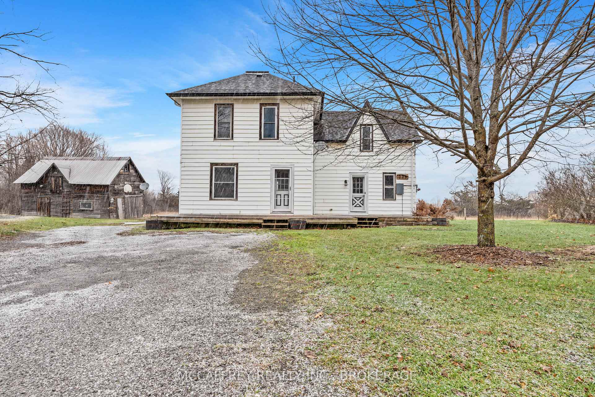Front of 338 Burridge Road E
