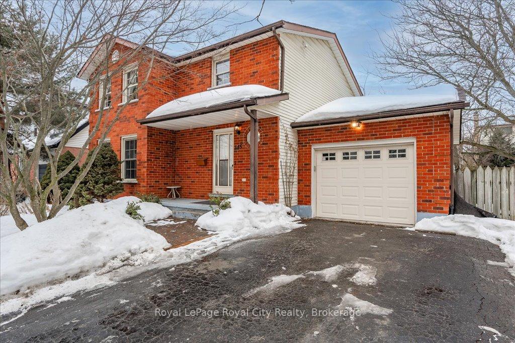 Front of 145 Kortright Road W
