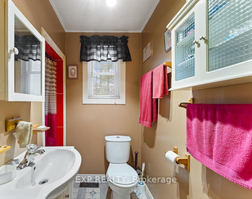 Photo 26 of 67 Maple Avenue, Georgina, Sutton & Jackson's Point — HOMEH