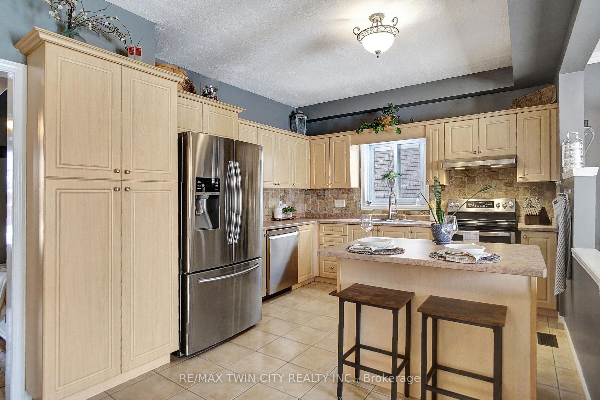 Photo 12 of 36 Haskell Road, Cambridge — HOMEH