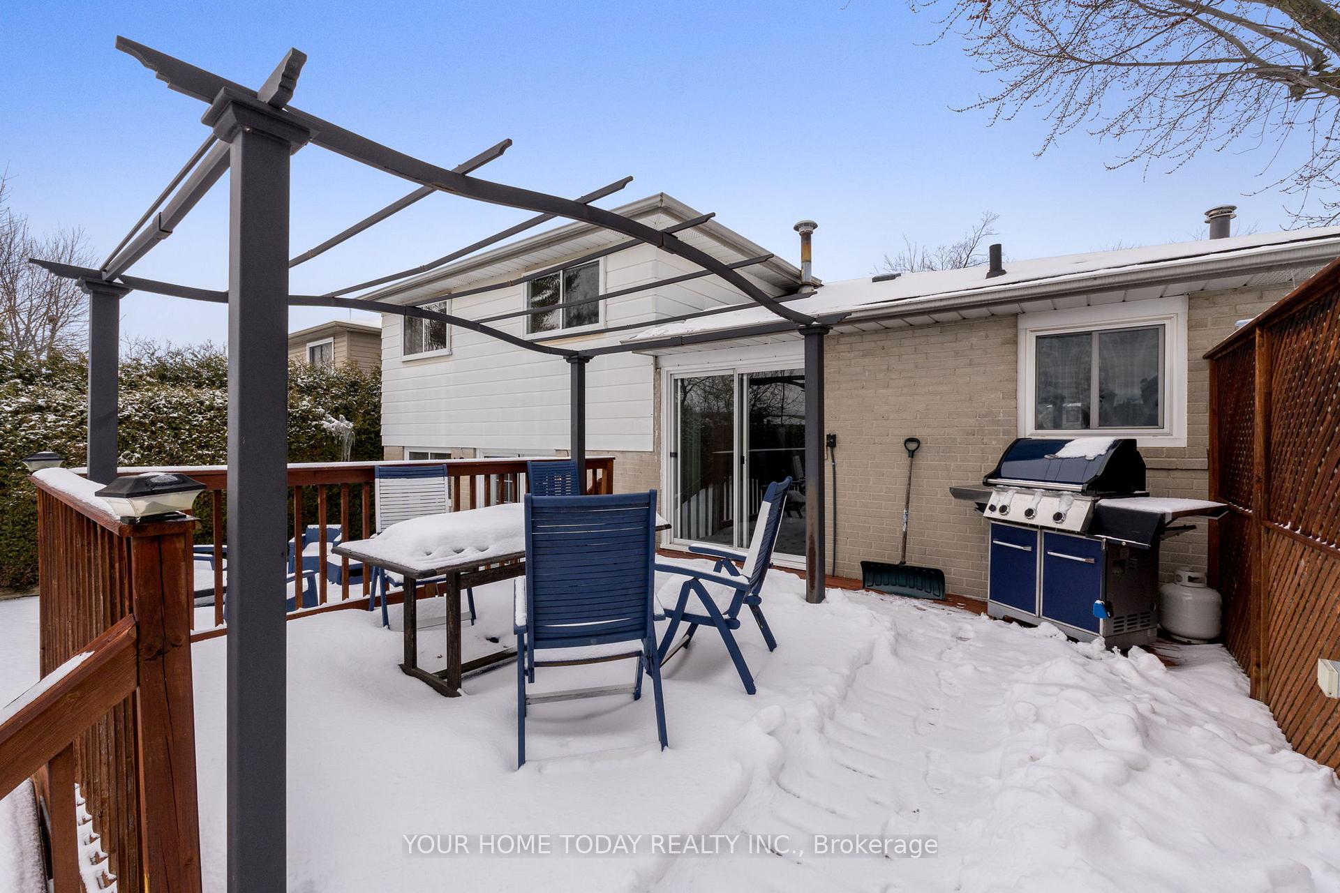 Photo 24 of 76 Marilyn Crescent, Halton Hills, Georgetown — HOMEH