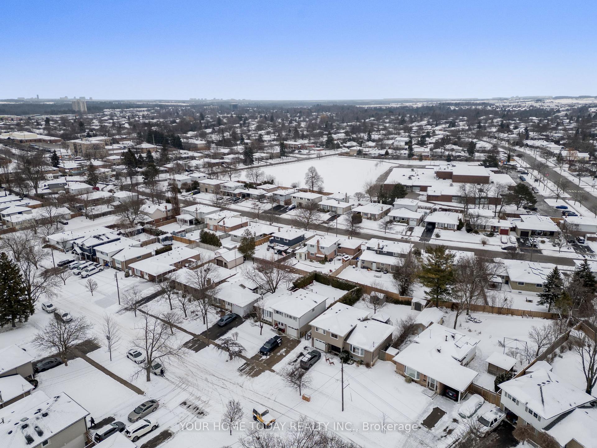 Photo 34 of 76 Marilyn Crescent, Halton Hills, Georgetown — HOMEH