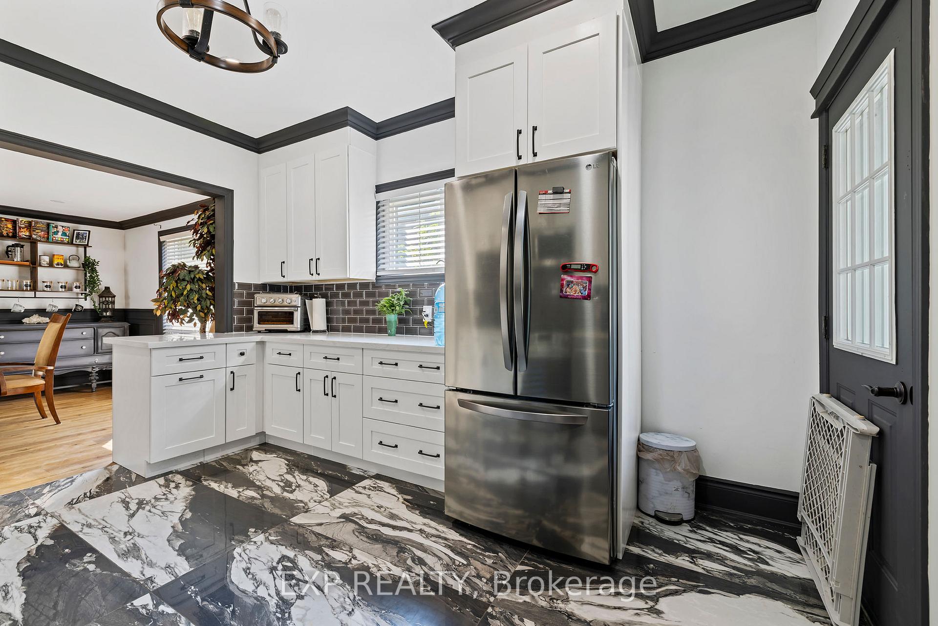 Photo 8 of 20 Afton Avenue, Hamilton, Blakeley — HOMEH