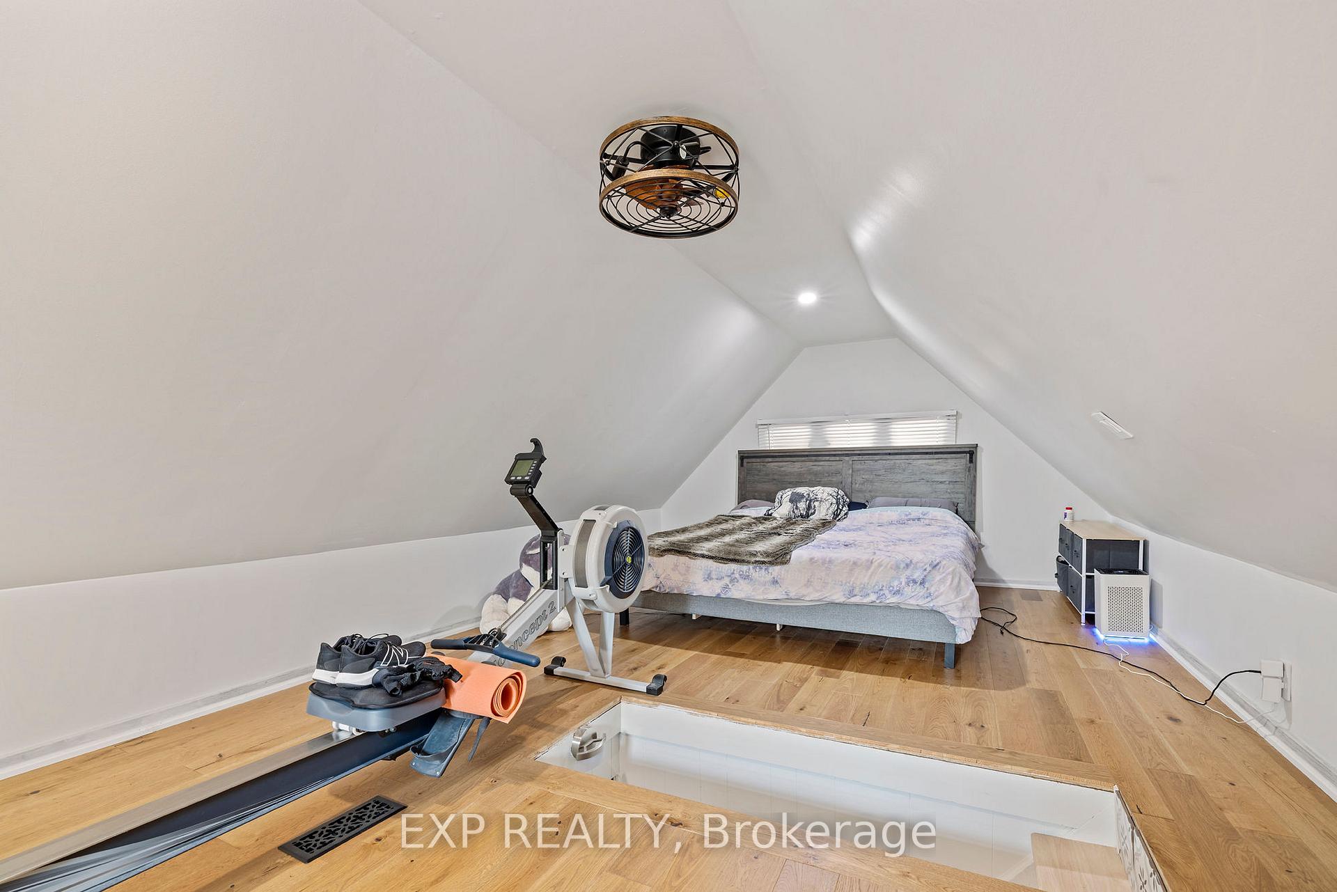 Photo 21 of 20 Afton Avenue, Hamilton, Blakeley — HOMEH