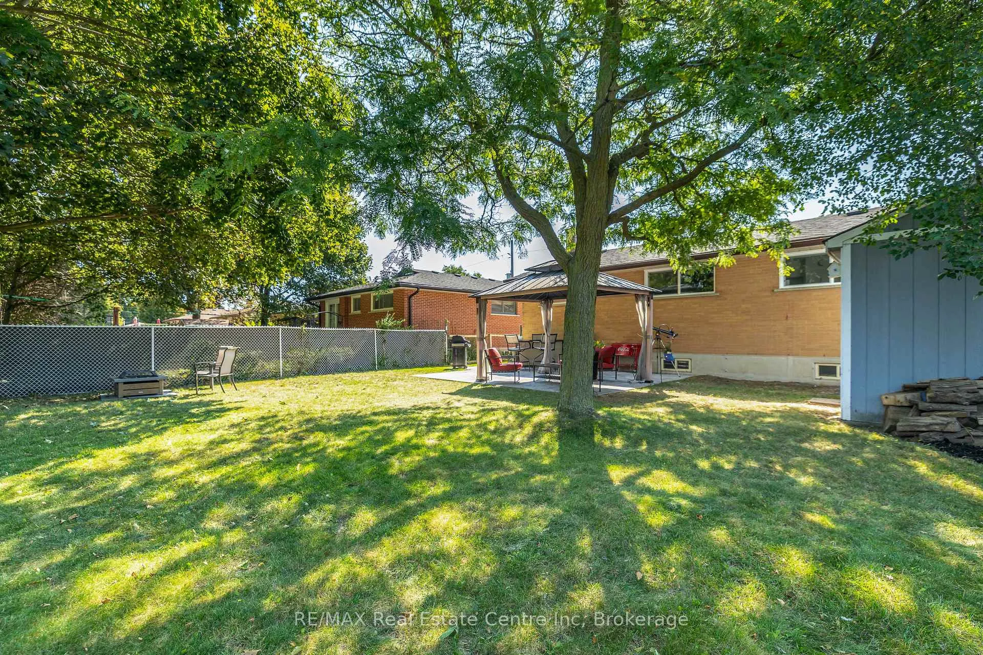 Photo 2 of 154 Waverley Drive, Guelph, Riverside Park — HOMEH
