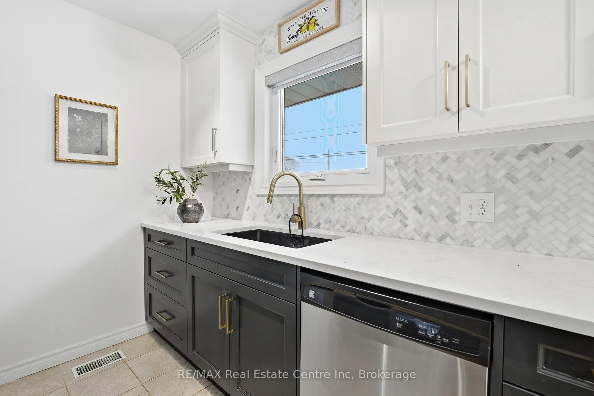 Photo 8 of 154 Waverley Drive, Guelph, Riverside Park — HOMEH