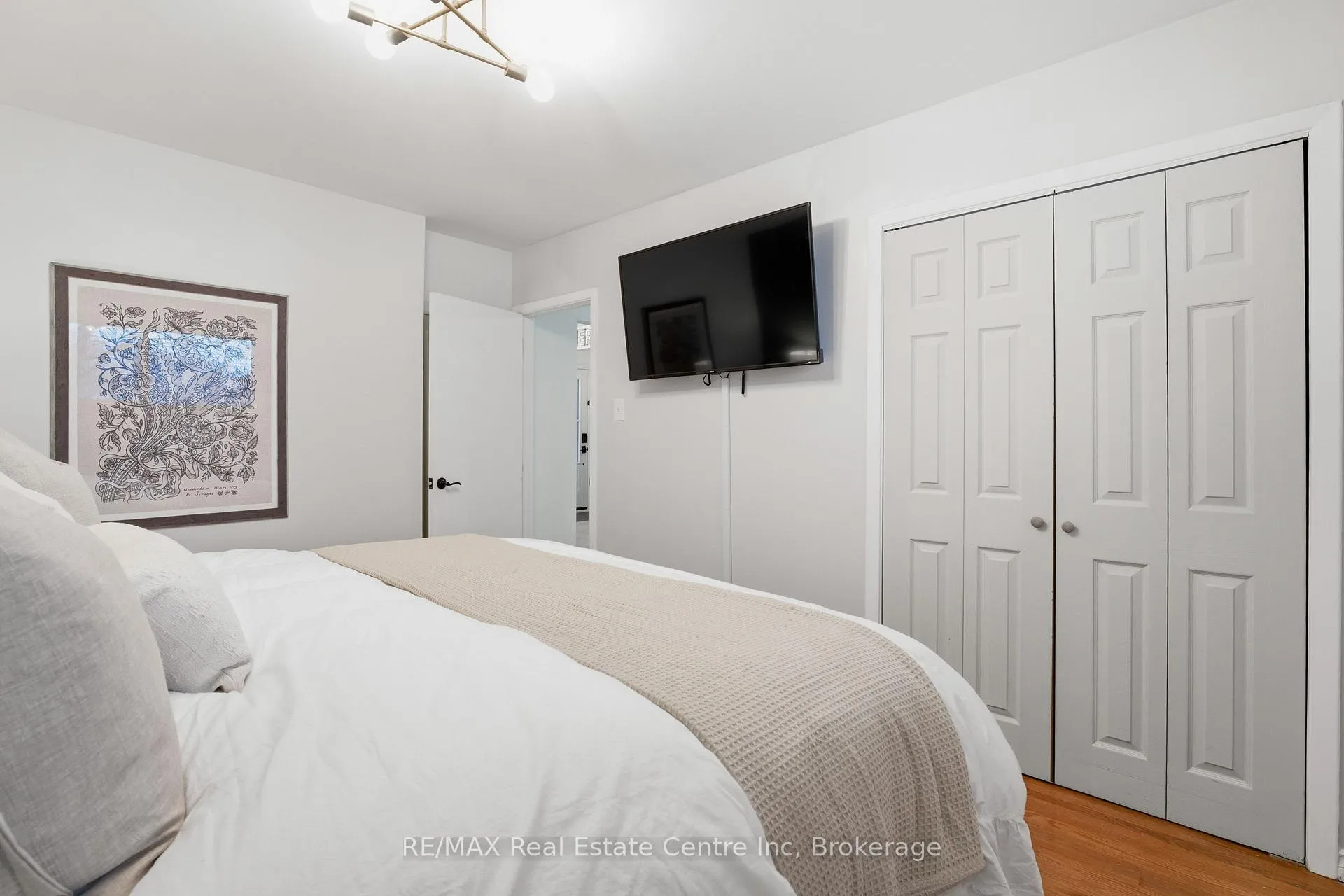 Photo 12 of 154 Waverley Drive, Guelph, Riverside Park — HOMEH