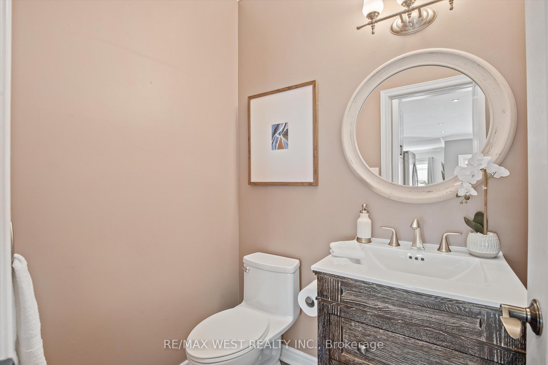 Photo 14 of 6 Robina Avenue, Halton Hills, Georgetown — HOMEH