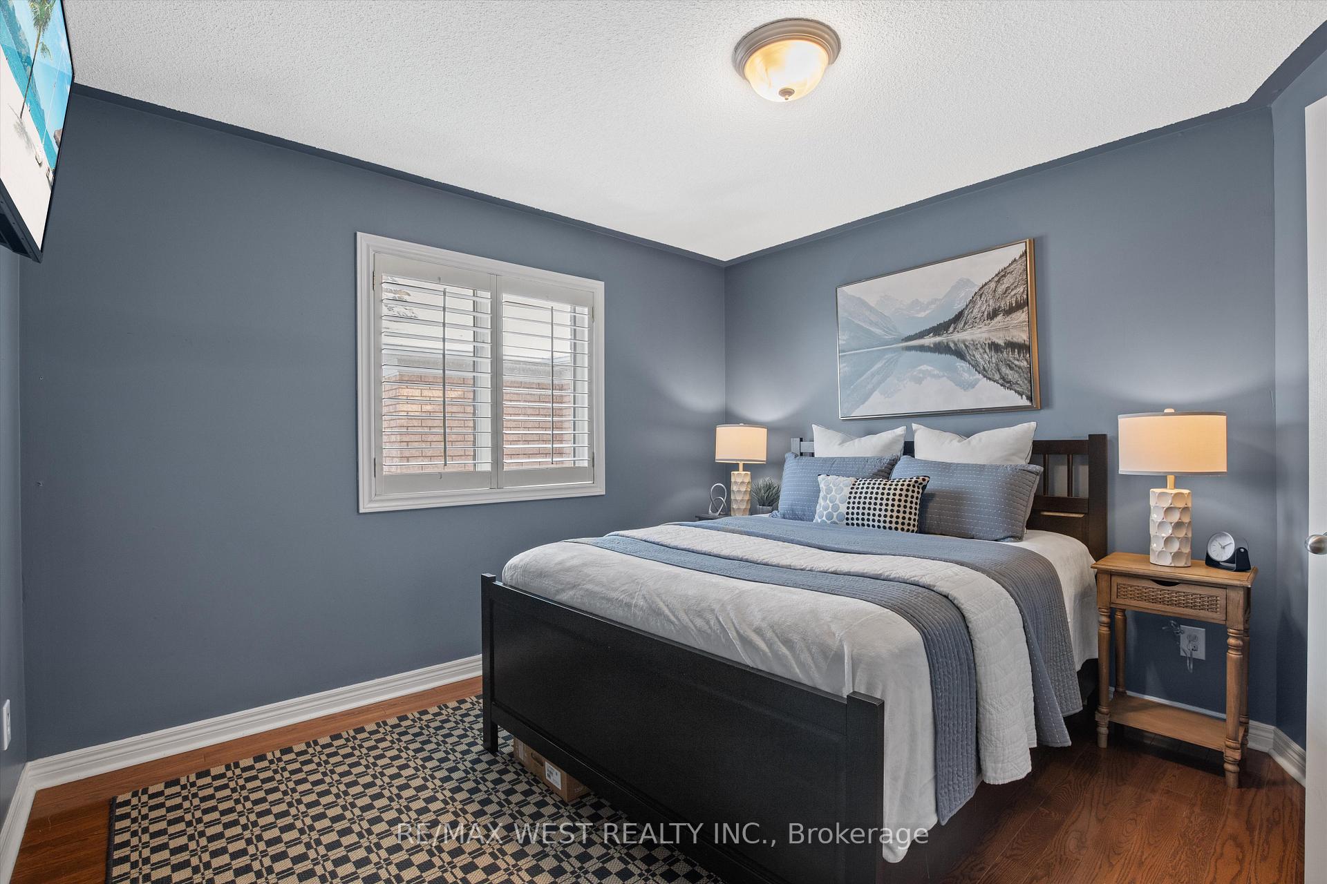 Photo 21 of 6 Robina Avenue, Halton Hills, Georgetown — HOMEH