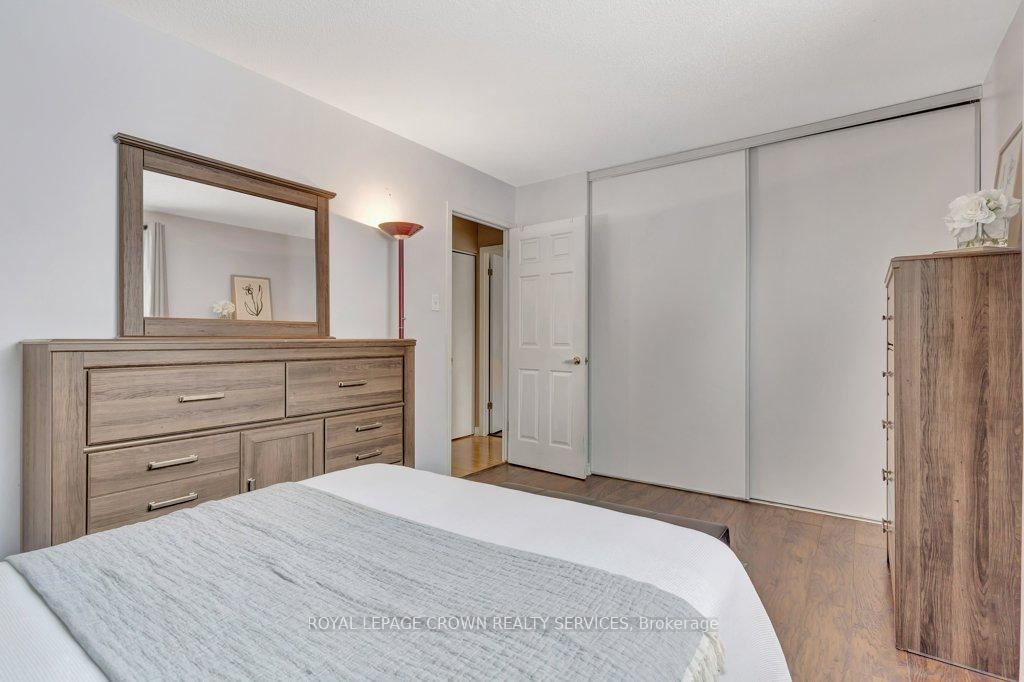 Photo 22 of 542 Trico Drive, Cambridge — HOMEH