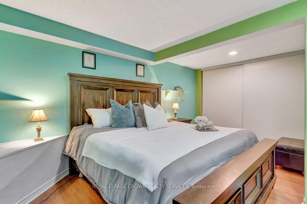Photo 35 of 542 Trico Drive, Cambridge — HOMEH