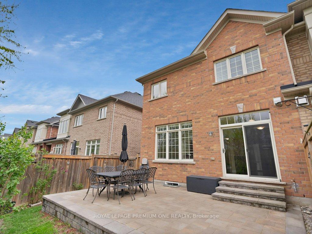 Photo 33 of 11 Mccardy Court, Caledon, Caledon East — HOMEH
