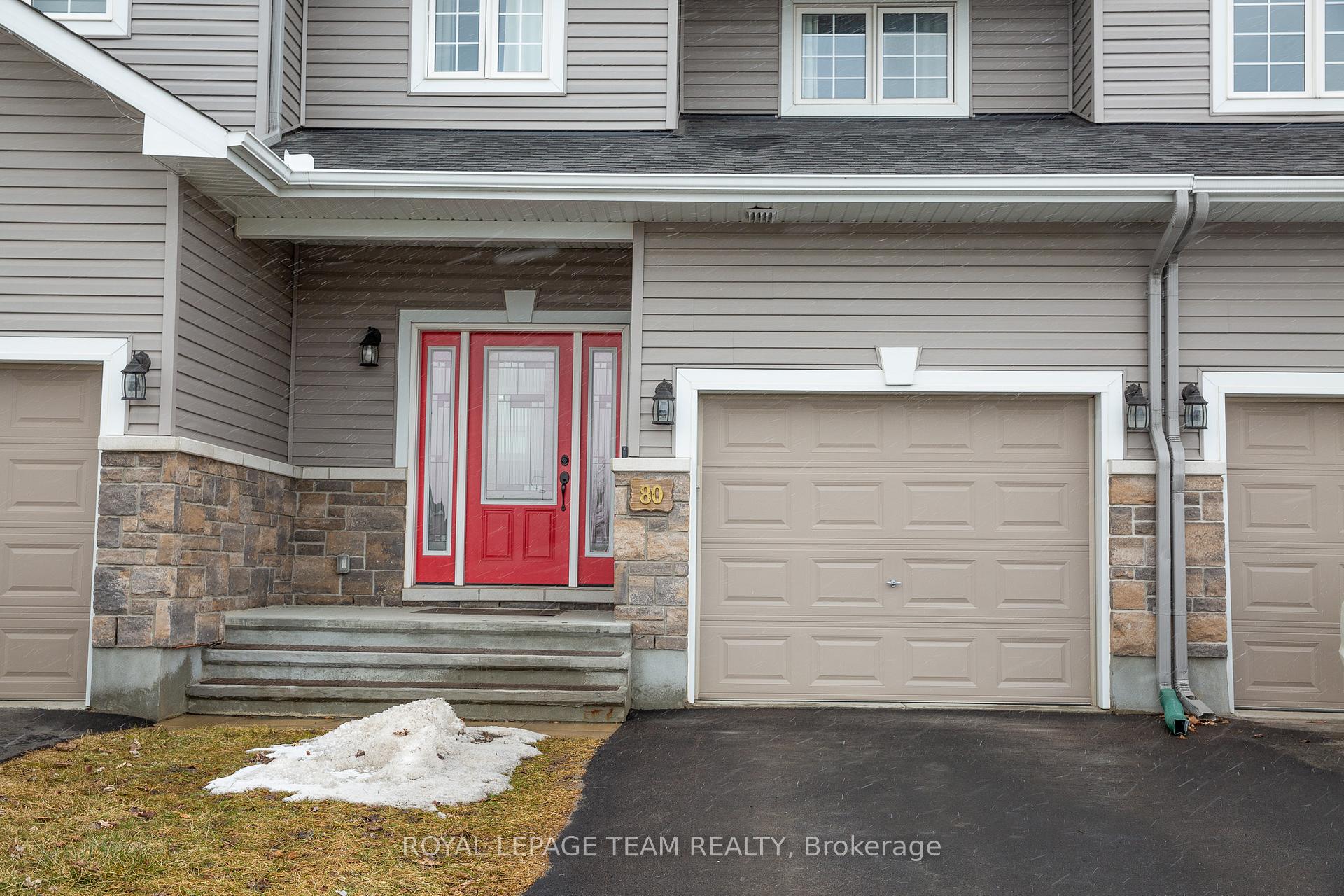 Photo 2 of 80 Bellwood Drive, Arnprior — HOMEH