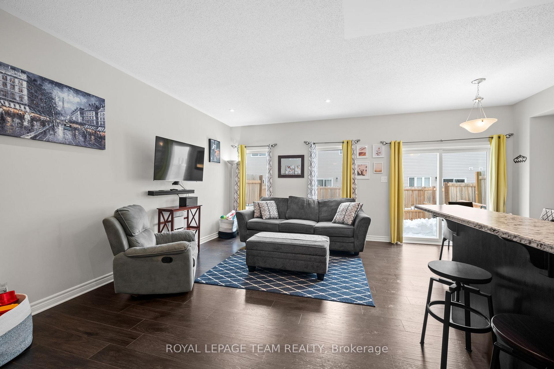 Photo 8 of 80 Bellwood Drive, Arnprior — HOMEH