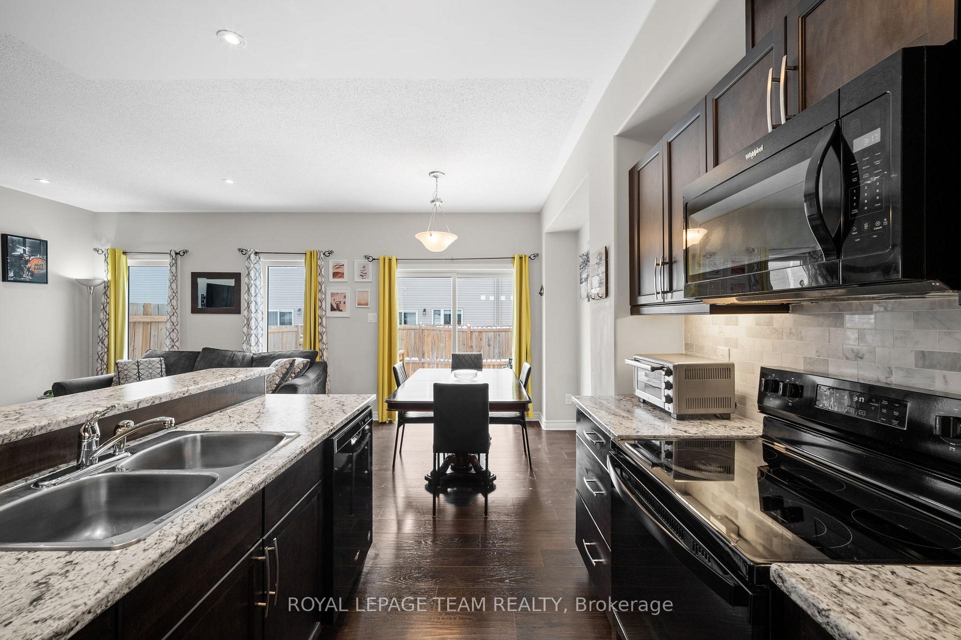 Photo 11 of 80 Bellwood Drive, Arnprior — HOMEH